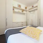 Apartament Contempora - Comfort And Style At Sempione Park